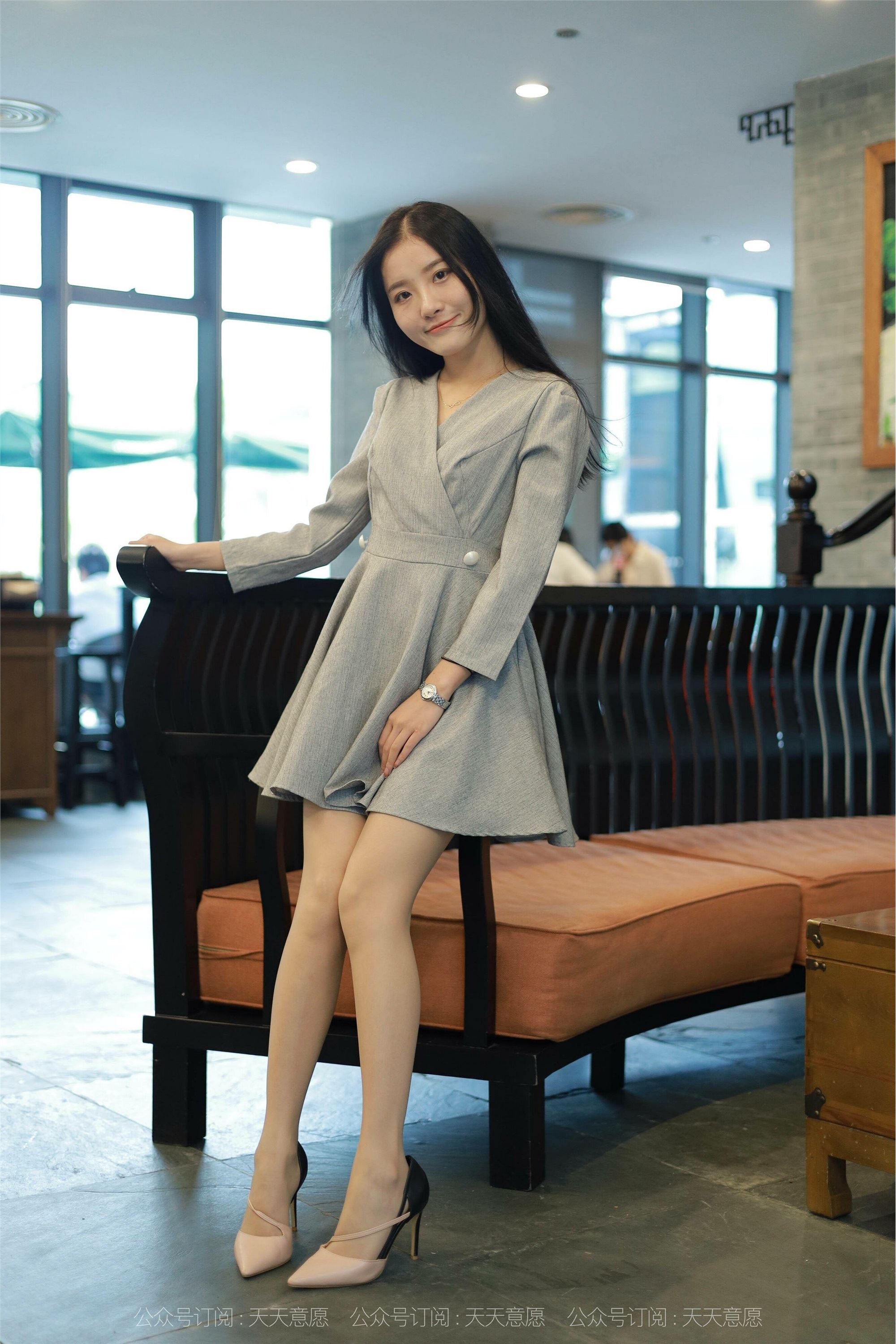 IESS异思趣向 2021.11.13 丝享家973：婉苹《美女配咖啡》